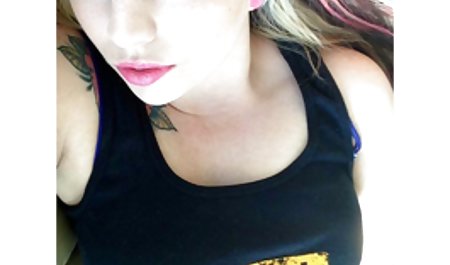Izzy Lush زیبا به صورت شفاهی روی یک خروس عکسهای سکسی متحرک شهوتی بزرگ چربی کار می کند