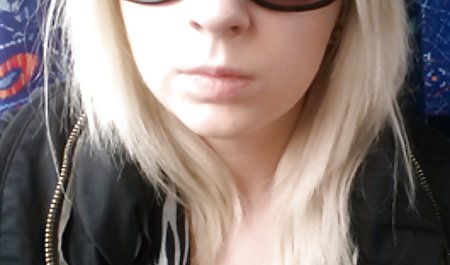 مامان MILF سرخ خسته شده با پا فیلم سکسیمتحرک و صورت لعنتی